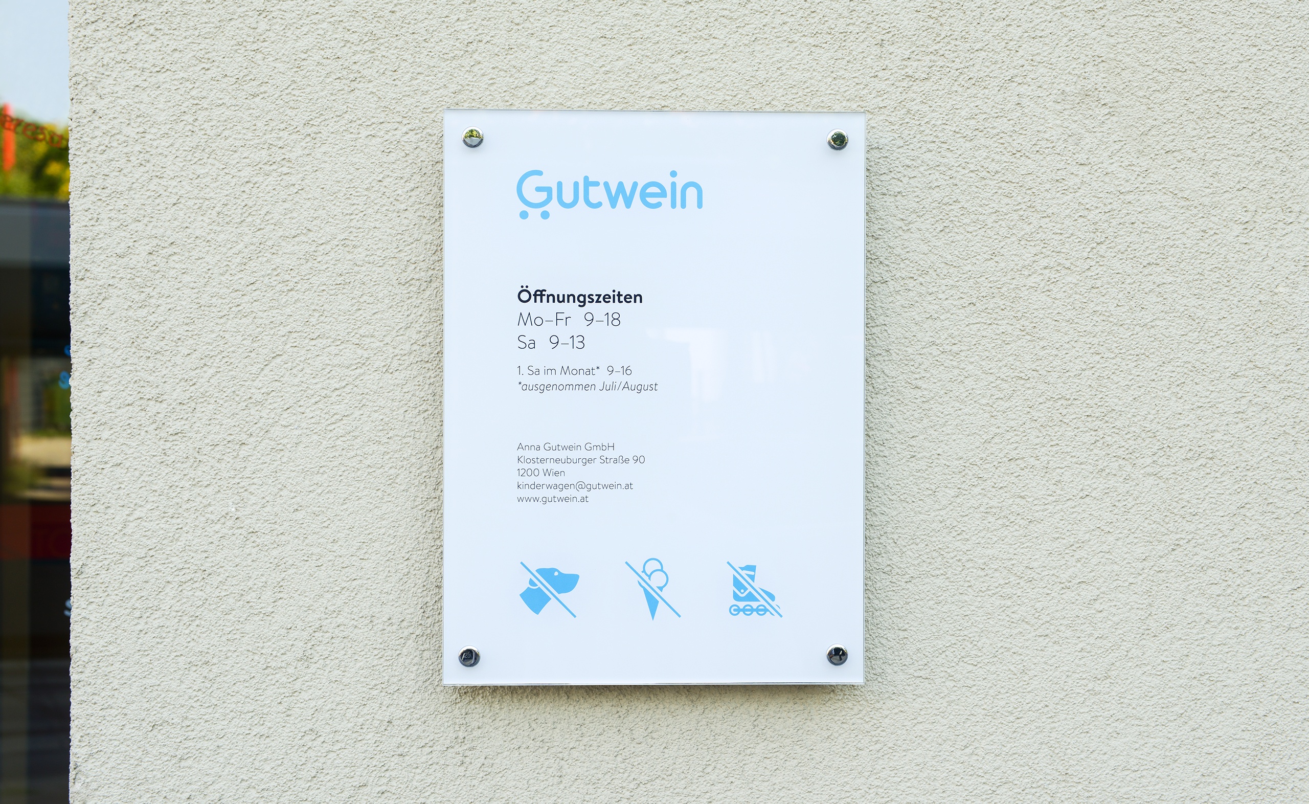 03_serkanzararsiz_gutwein_branding__art-direction_openinghours